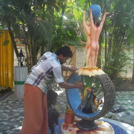 Maharaju Palace Kovalam Esterno foto