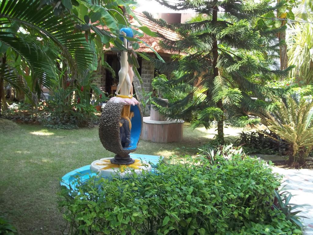 Maharaju Palace Kovalam Esterno foto
